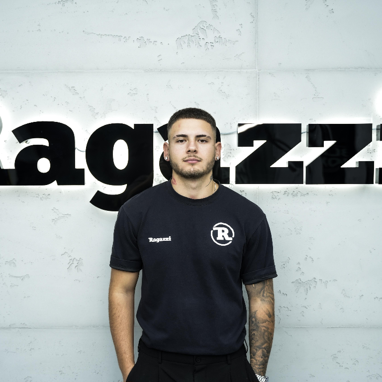 David Stamenkovic, Salon-Mitglied bei Ragazzi